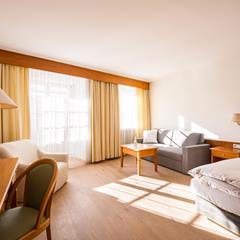 Doppelzimmer City mit Wohnecke