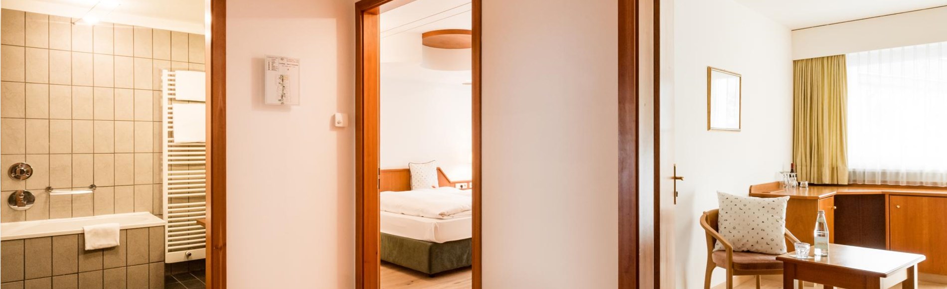 Family & Friends Suite